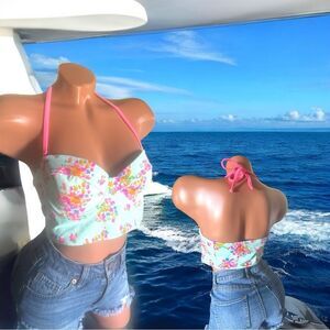 Delia’s l Floral Halter Bikini Top l Underwire l L l EUC